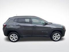 Used 2024  Jeep Compass Latitude 4x4 at Drive Now Westlake near Westlake&comma; OH