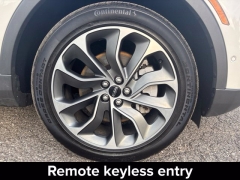 Used 2022  Lincoln Nautilus Reserve AWD at Drive Now Westlake near Westlake&comma; OH