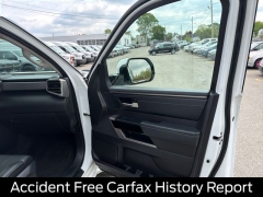 Used 2023  Toyota Tundra Hybrid 4WD Limited CrewMax 5&period;5ft Bed at DriveNow Mayfield near Mayfield Heights&comma; OH