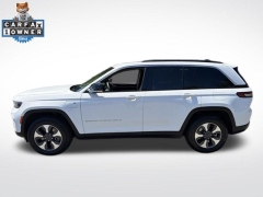Used 2024  Jeep Grand Cherokee 4xe 4x4 at Drive Now Westlake near Westlake&comma; OH