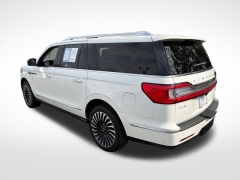 Used 2021  Lincoln Navigator L Black Label 4x4 at DriveNow Mayfield near Mayfield Heights&comma; OH