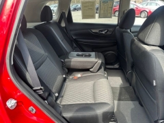 Used 2017  Nissan Rogue AWD SV at Drive Now Westlake near Westlake&comma; OH