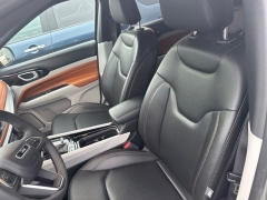 Used 2024  Jeep Compass Limited 4x4 at DriveNow Mayfield near Mayfield Heights&comma; OH