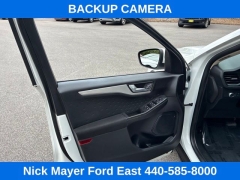 Used 2020  Ford Escape 4d SUV FWD SE at DriveNow Mayfield near Mayfield Heights&comma; OH