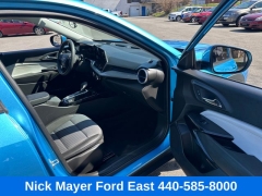 Used 2025  Chevrolet Trax FWD 4dr LT at Drive Now Westlake near Westlake&comma; OH