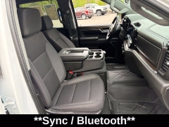 Used 2025  Chevrolet Silverado 1500 4WD Crew Cab 147" LT w&sol;1LT at Drive Now Westlake near Westlake&comma; OH