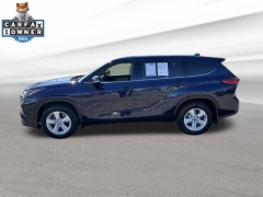Used 2022  Toyota Highlander LE AWD at DriveNow Mayfield near Mayfield Heights&comma; OH