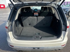 Used 2023  Lincoln Aviator Reserve AWD at Drive Now Westlake near Westlake&comma; OH