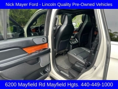 Used 2019 Lincoln Navigator 4d SUV 4WD Select at Drive Now Westlake near Westlake, OH