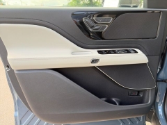 Used 2026  Lincoln Aviator Premiere AWD at DriveNow Mayfield near Mayfield Heights&comma; OH