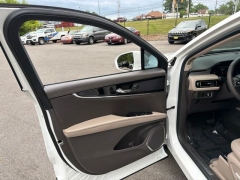 Used 2022  Lincoln Nautilus Standard AWD at DriveNow Mayfield near Mayfield Heights&comma; OH