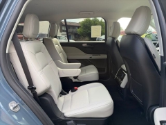 Used 2026  Lincoln Aviator Premiere AWD at DriveNow Mayfield near Mayfield Heights&comma; OH
