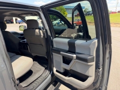 Used 2017  Ford F-150 4WD SuperCrew Box at DriveNow Mayfield near Mayfield Heights&comma; OH