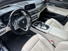 Used 2018  BMW 7 Series 750i xDrive Sedan at DriveNow Mayfield near Mayfield Heights&comma; OH
