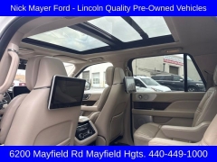 Used 2020  Lincoln Navigator L 4d SUV 4WD Reserve at Drive Now Westlake near Westlake&comma; OH