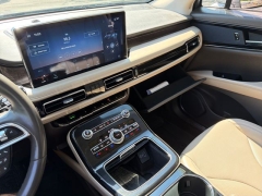 Used 2023  Lincoln Nautilus Reserve FWD at DriveNow Mayfield near Mayfield Heights&comma; OH
