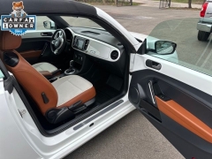 Used 2017  Volkswagen Beetle Convertible Auto at Drive Now Westlake near Westlake&comma; OH