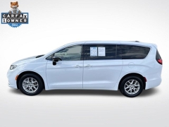 Used 2024  Chrysler Pacifica Touring L FWD at DriveNow Mayfield near Mayfield Heights&comma; OH