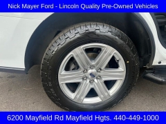 Used 2018 Ford Expedition 4d SUV 4WD XLT at Drive Now Westlake near Westlake, OH