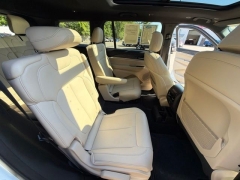 Used 2025  Jeep Grand Cherokee L Limited 4x4 at Drive Now Westlake near Westlake&comma; OH