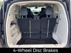 Used 2023  Chrysler Pacifica Touring L FWD at Drive Now Westlake near Westlake&comma; OH
