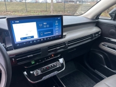 Used 2024  Lincoln Corsair Premiere AWD at DriveNow Mayfield near Mayfield Heights&comma; OH