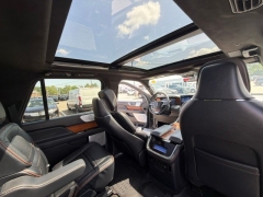 Used 2024  Lincoln Navigator L Black Label 4x4 at Drive Now Westlake near Westlake&comma; OH