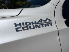 Used 2021  Chevrolet Suburban 4WD 4dr High Country at Drive Now Westlake near Westlake&comma; OH