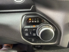 Used 2019  Ram 1500 Big Horn&sol;Lone Star 4x4 Crew Cab 5'7" Box at Drive Now Westlake near Westlake&comma; OH