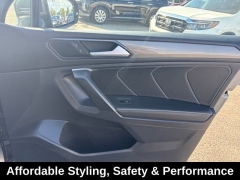 Used 2024  Volkswagen Tiguan 2&period;0T SE 4MOTION at Drive Now Westlake near Westlake&comma; OH