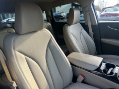 Used 2023  Lincoln Nautilus Standard AWD at DriveNow Mayfield near Mayfield Heights&comma; OH