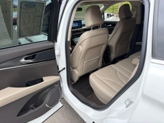 Used 2022  Lincoln Nautilus Standard AWD at DriveNow Mayfield near Mayfield Heights&comma; OH
