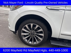 Used 2020  Lincoln Navigator L 4d SUV 4WD Reserve at Drive Now Westlake near Westlake&comma; OH