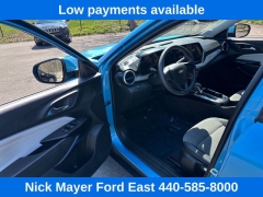 Used 2025  Chevrolet Trax FWD 4dr LT at Drive Now Westlake near Westlake&comma; OH