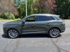 Used 2022  Lincoln Nautilus Reserve AWD at DriveNow Mayfield near Mayfield Heights&comma; OH