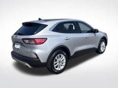 Used 2020  Ford Escape 4d SUV FWD SE at Drive Now Westlake near Westlake&comma; OH