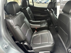 Used 2023  GMC Acadia AWD 4dr SLT at DriveNow Mayfield near Mayfield Heights&comma; OH