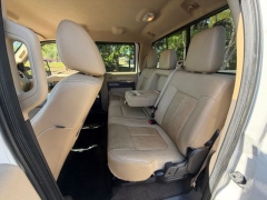 Used 2011  Ford Super Duty F-250 4WD Crew Cab at Drive Now Westlake near Westlake&comma; OH