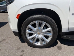 Used 2021  Chevrolet Suburban 4WD 4dr High Country at Drive Now Westlake near Westlake&comma; OH