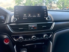 Used 2019  Honda Accord Sedan 4d EX-L 1&period;5L at Drive Now Westlake near Westlake&comma; OH
