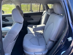 Used 2022  Toyota Highlander LE AWD at DriveNow Mayfield near Mayfield Heights&comma; OH