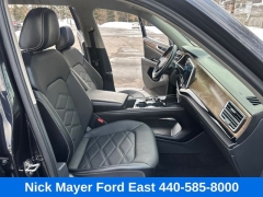 Used 2024  Volkswagen Atlas 2&period;0T SE w&sol;Technology 4MOTION at Drive Now Westlake near Westlake&comma; OH