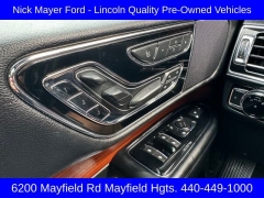Used 2019 Lincoln Navigator 4d SUV 4WD Select at Drive Now Westlake near Westlake, OH