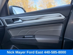 Used 2021  Volkswagen Atlas 3&period;6L V6 SE w&sol;Technology 4MOTION at Drive Now Westlake near Westlake&comma; OH