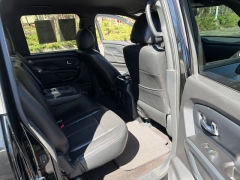 Used 2018  Nissan Titan 4x4 Crew Cab SV at Drive Now Westlake near Westlake&comma; OH