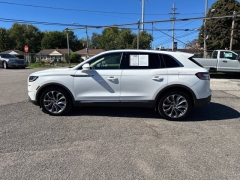 Used 2022  Lincoln Nautilus Reserve AWD at Drive Now Westlake near Westlake&comma; OH