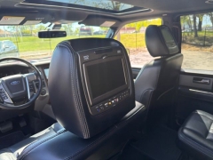 Used 2017  Ford Expedition EL 4d SUV 4WD Platinum at Drive Now Westlake near Westlake&comma; OH