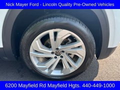 Used 2021 Volkswagen Atlas 2021.5 3.6L V6 SE w/Technology 4MOTION at Drive Now Westlake near Westlake, OH