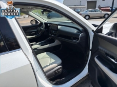 Used 2025  Toyota Grand Highlander Hybrid XLE AWD at DriveNow Mayfield near Mayfield Heights&comma; OH