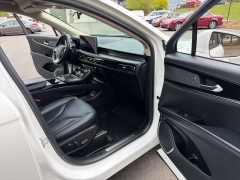 Used 2022  Lincoln Nautilus Standard AWD at Drive Now Westlake near Westlake&comma; OH